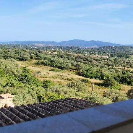 Casa L'ulivariu Bed & Breakfast 3*