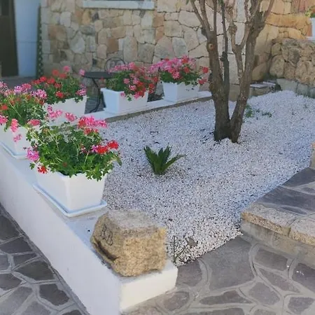 Casa L'ulivariu * San Teodoro (Sardinia)
