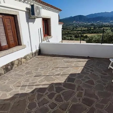 Bed & Breakfast Casa L'ulivariu *